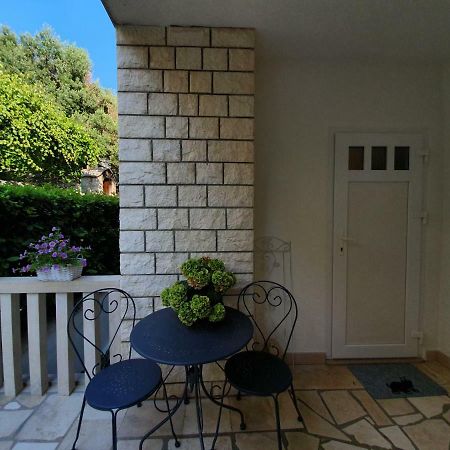 Apartmani Renata Brela Exteriér fotografie